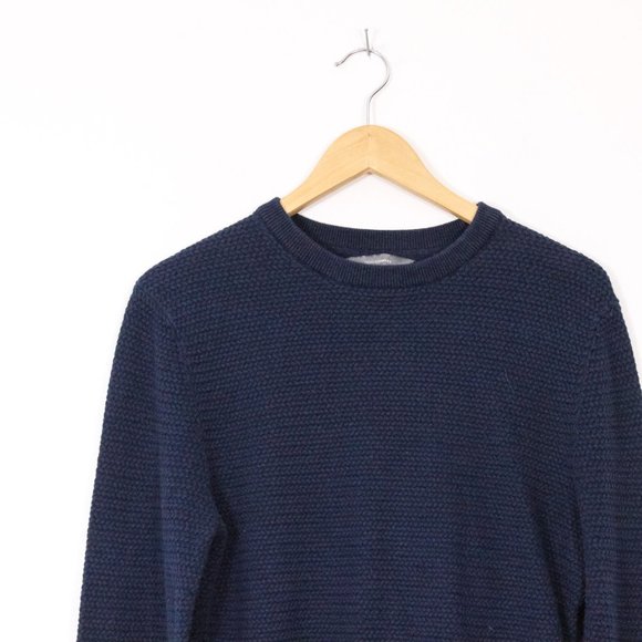 *Denver Hayes Navy Blue Cable Knit Crew Neck Sweater - Picture 4 of 6